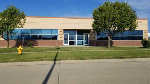 5530 West Parkway - Exterior Photo_thumbnail