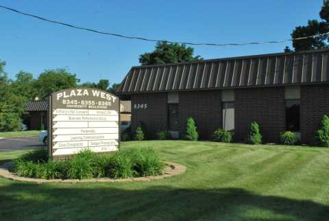 Plaza West Office Complex - University Blvd - Clive - Signage_thumbnail